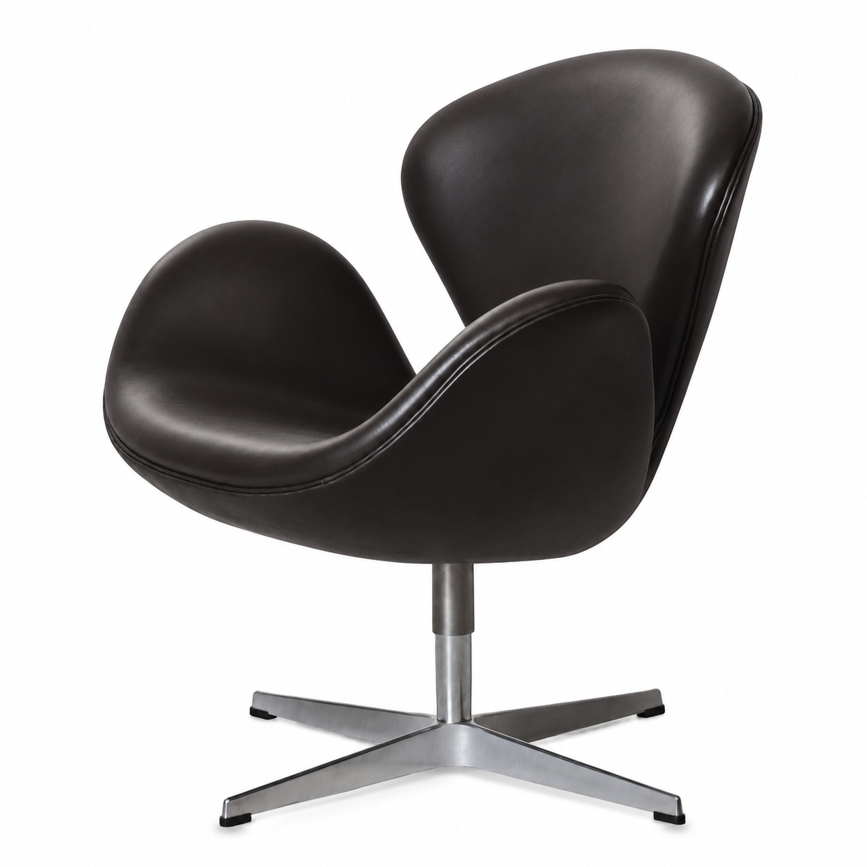 The Swan is an iconic and elegant piece of Danish design that gains an exclusive, sophisticated look with new Elegance aniline leather. The soft leather follows the chair's beautiful organic shapes and emphasises its characteristic silhouette. The natural surface and fine texture give the leather a lively look, and over time it develops a beautiful patina that makes every chair unique.